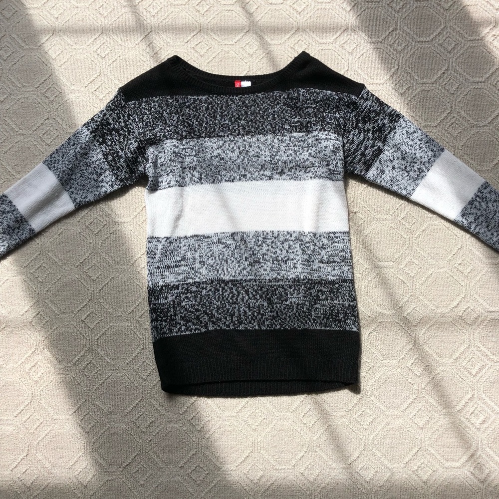H&M Oversized Sweater